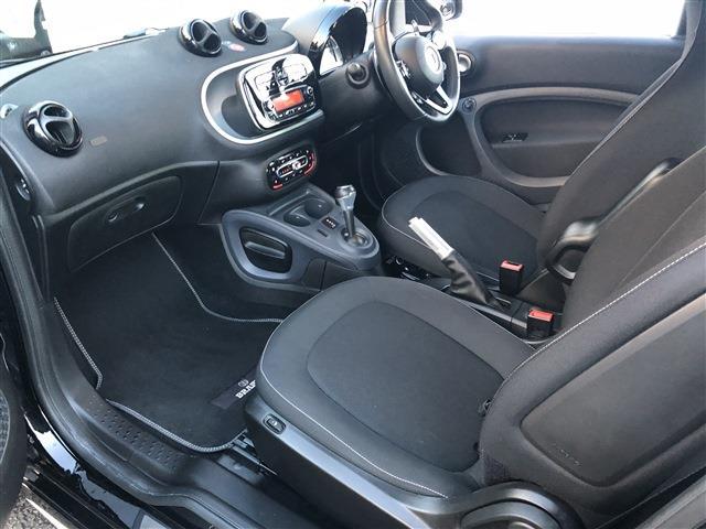 スマート フォーツークーペ ブラックシルバーＥＤ R1年 (東北) 99