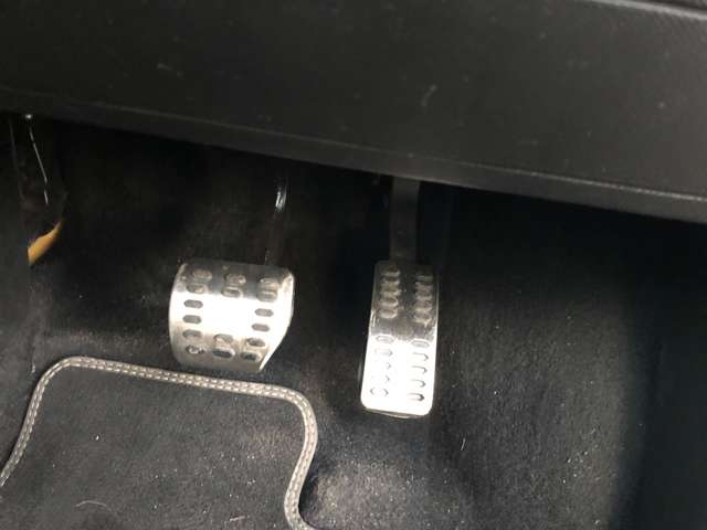 スマート フォーツークーペ ブラックシルバーＥＤ R1年 (東北) 99