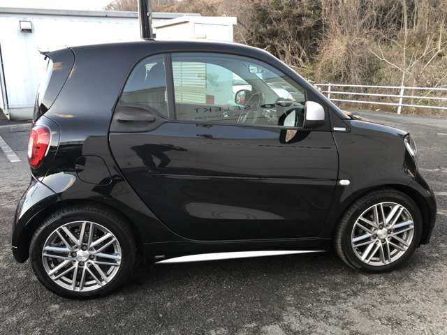 スマート フォーツークーペ ブラックシルバーＥＤ R1年 (東北) 99