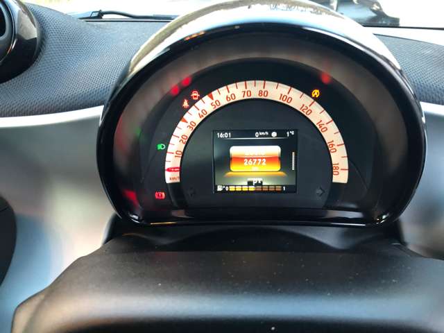 スマート フォーツークーペ ブラックシルバーＥＤ R1年 (東北) 99