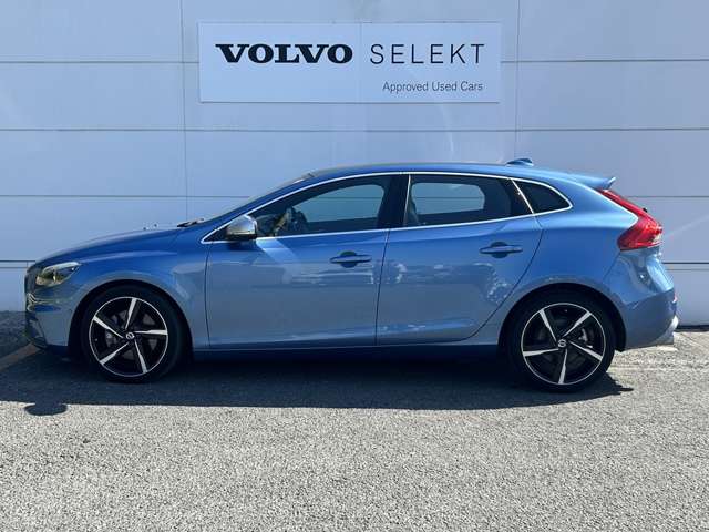 ボルボ Ｖ４０ Ｄ４ Ｒデザイン ディーゼルターボ H28年 (東北) 99