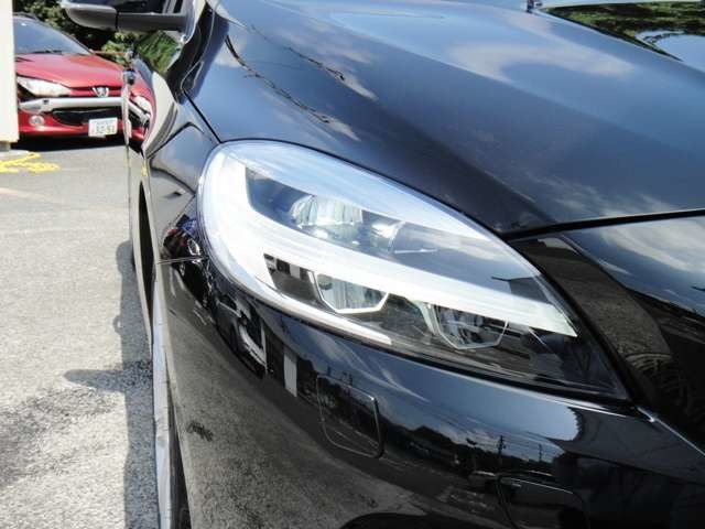 ボルボ Ｖ４０ Ｔ３　クラシックエディション R1年 (東北) 99