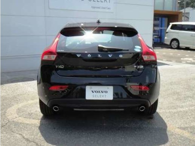 ボルボ Ｖ４０ Ｔ３　クラシックエディション R1年 (東北) 99