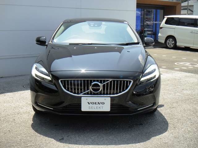 ボルボ Ｖ４０ Ｔ３　クラシックエディション R1年 (東北) 99