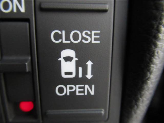 ホンダ Ｎ　ＢＯＸ カスタム ６６０ Ｌ R5年 (東北) 99