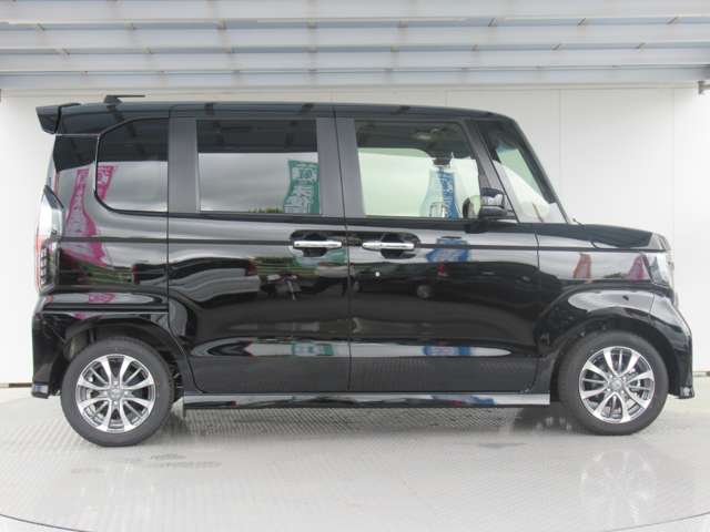 ホンダ Ｎ　ＢＯＸ カスタム ６６０ Ｌ R5年 (東北) 99