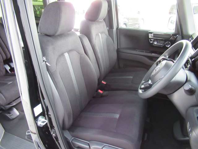 ホンダ Ｎ　ＢＯＸ カスタム ６６０ Ｌ R5年 (東北) 99