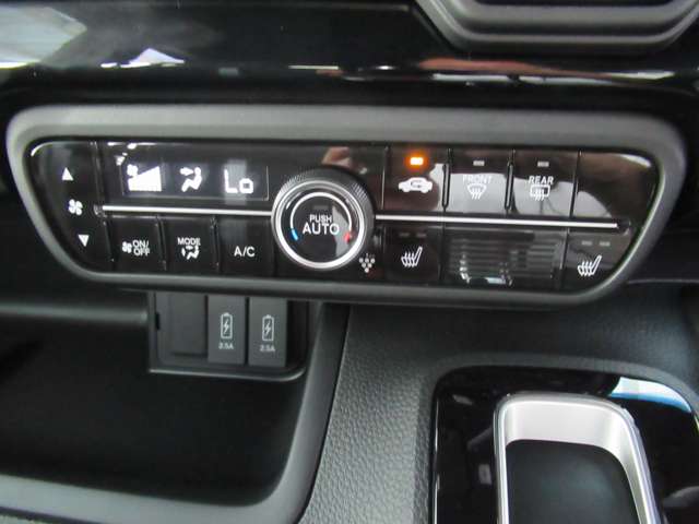 ホンダ Ｎ　ＢＯＸ カスタム ６６０ Ｌ R5年 (東北) 99