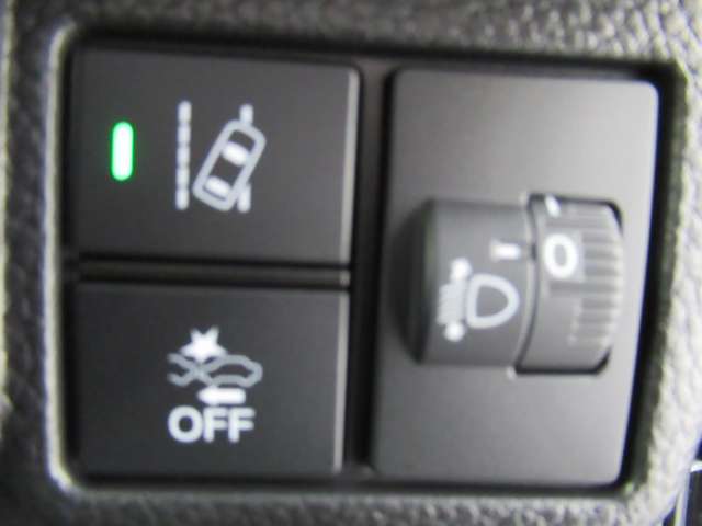 ホンダ Ｎ　ＢＯＸ カスタム ６６０ Ｌ R5年 (東北) 99