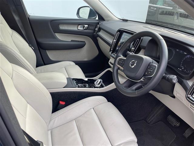 ボルボ ＸＣ４０ Ｔ４ ＡＷＤ インスクリプション ４ＷＤ H30年 (東北) 99