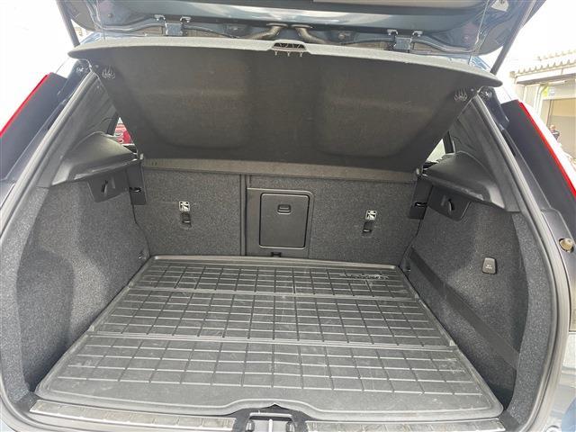 ボルボ ＸＣ４０ Ｔ４ ＡＷＤ インスクリプション ４ＷＤ H30年 (東北) 99