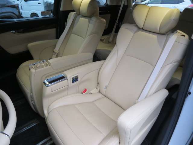 トヨタ ヴェルファイア ３．５ ＶＬ ４ＷＤ H30年 (関東) 99