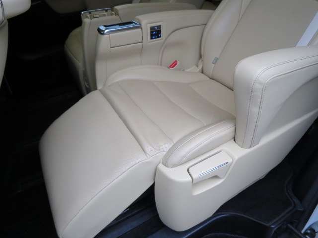 トヨタ ヴェルファイア ３．５ ＶＬ ４ＷＤ H30年 (関東) 99