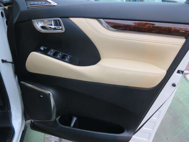 トヨタ ヴェルファイア ３．５ ＶＬ ４ＷＤ H30年 (関東) 99