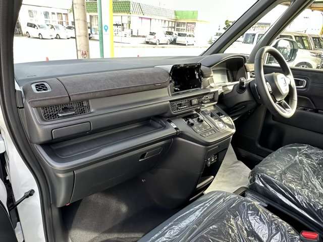 ホンダ ステップワゴン　ハイブリッド ２．０ Ｅ：ＨＥＶ スパーダ プレミアムライン R6年 (東海) 99