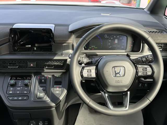 ホンダ ステップワゴン　ハイブリッド ２．０ Ｅ：ＨＥＶ スパーダ プレミアムライン R6年 (東海) 99