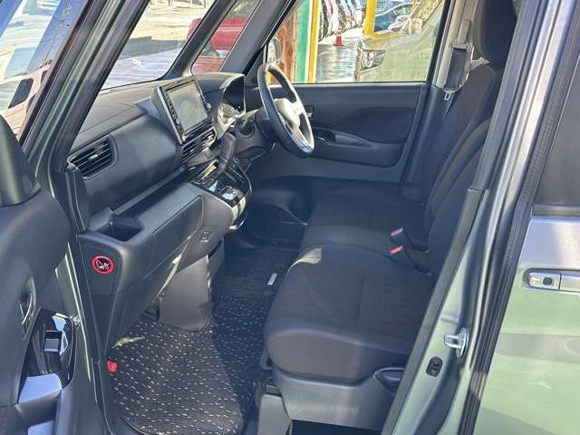 三菱 ｅＫクロス　スペース ６６０ Ｇ プラス エディション R4年 (東海) 99