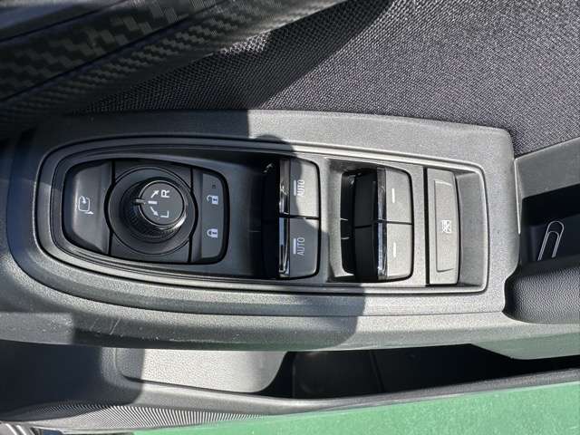 スバル インプレッサスポーツ １．６ｉ−Ｌ　アイサイト R5年 (東海) 99