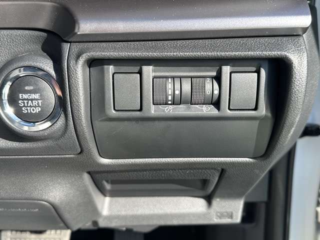 スバル インプレッサ　ハイブリッド ２．０ ＳＴ－Ｇ R5年 (東海) 99