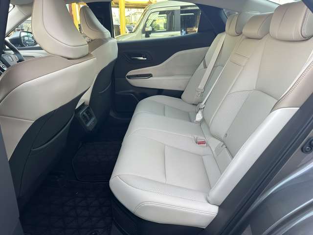 トヨタ クラウン　クロスオーバー　ハイブリッド ２．５ Ｇ アドバンスト レザー パッケージ Ｅ－ＦＯＵＲ ４ＷＤ R5年 (東海) 99