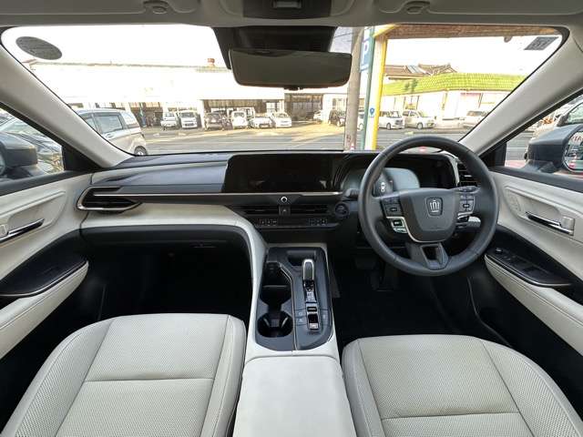 トヨタ クラウン　クロスオーバー　ハイブリッド ２．５ Ｇ アドバンスト レザー パッケージ Ｅ－ＦＯＵＲ ４ＷＤ R5年 (東海) 99