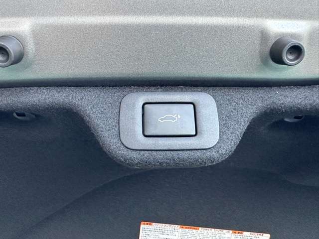 トヨタ クラウン　クロスオーバー　ハイブリッド ２．５ Ｇ アドバンスト レザー パッケージ Ｅ－ＦＯＵＲ ４ＷＤ R5年 (東海) 99