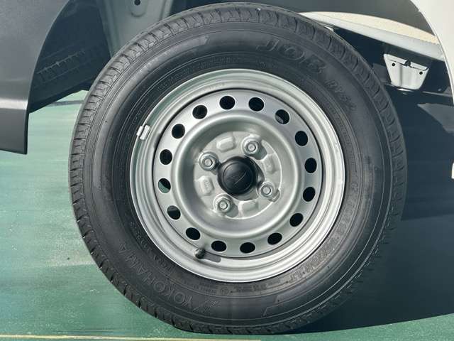 ダイハツ ハイゼットカーゴ ６６０ デラックス R5年 (東海) 99