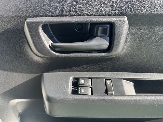 ダイハツ ハイゼットカーゴ ６６０ デラックス R5年 (東海) 99