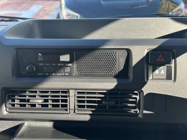 ダイハツ ハイゼットカーゴ ６６０ デラックス R5年 (東海) 99