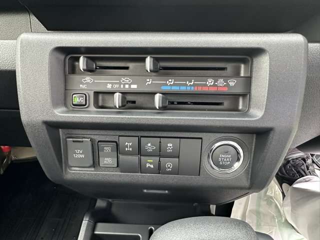 ダイハツ ハイゼットトラック ６６０ ジャンボ エクストラ ３方開 ４ＷＤ R6年 (東海) 99