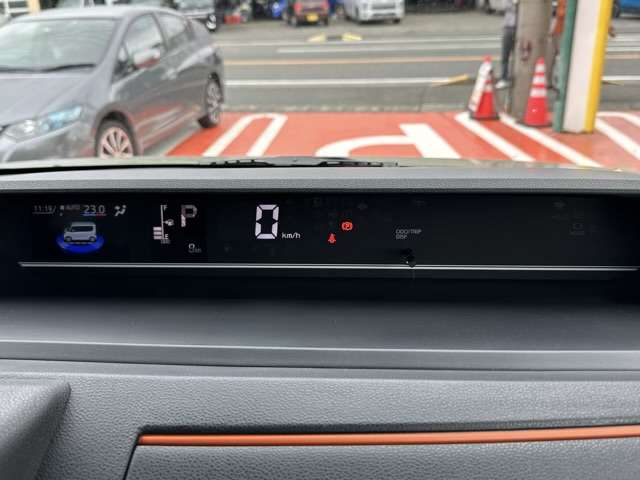 ダイハツ タント ６６０ ファンクロスターボ R6年 (東海) 99