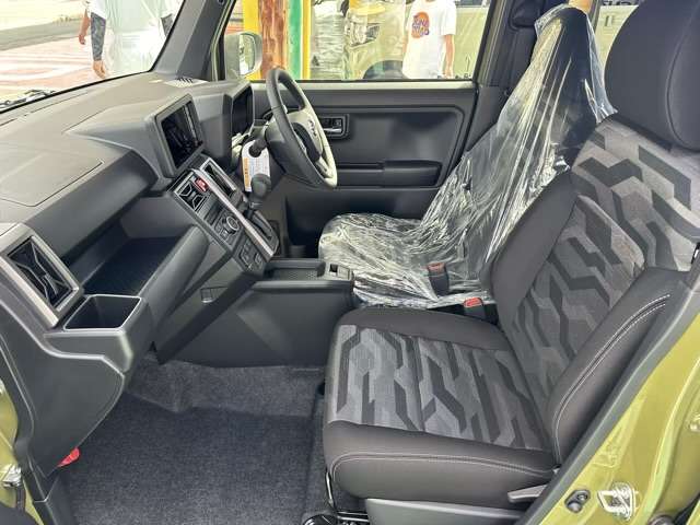 ダイハツ タフト ６６０ Ｇ ダーククロム ベンチャー R6年 (東海) 99