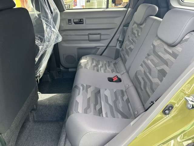 ダイハツ タフト ６６０ Ｇ ダーククロム ベンチャー R6年 (東海) 99