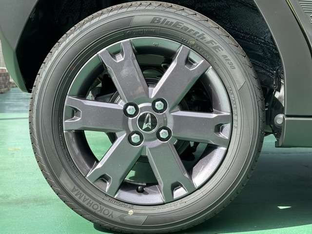 ダイハツ タフト ６６０ Ｇ ダーククロム ベンチャー R6年 (東海) 99