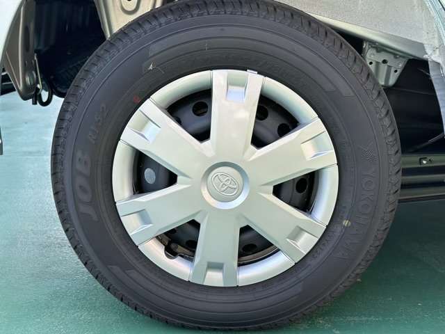 トヨタ ピクシスバン ６６０ クルーズ R5年 (東海) 99