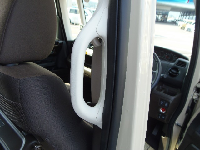 ホンダ Ｎ　ＢＯＸ ６６０ Ｌ ターボ R5年 (東海) 99