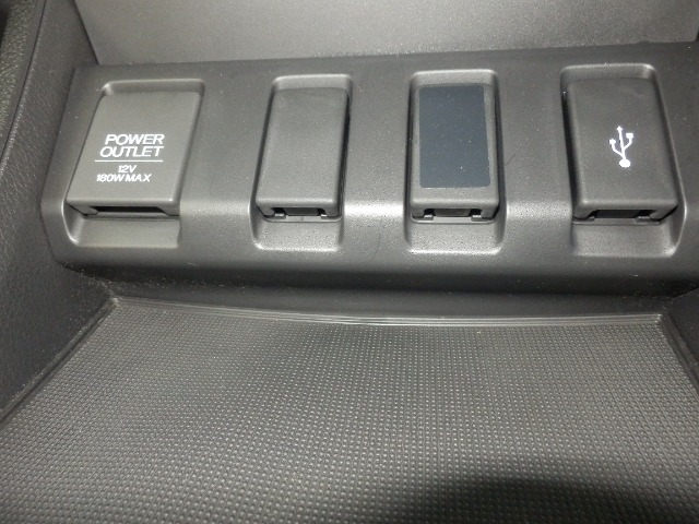 ホンダ ヴェゼル １．５ ハイブリッド Ｚ ホンダセンシング ４ＷＤ H29年 (東海) 99