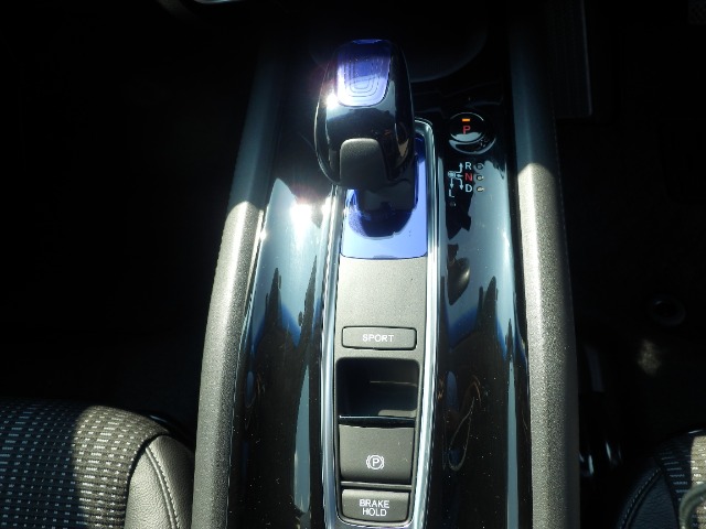 ホンダ ヴェゼル １．５ ハイブリッド Ｚ ホンダセンシング ４ＷＤ H29年 (東海) 99