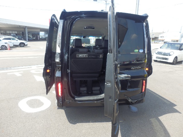 ホンダ ステップワゴン １．５ スパーダ クールスピリット ホンダ センシング R2年 (東海) 99