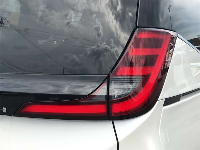 トヨタ ノア １．８ ハイブリッド Ｓ－Ｚ R6年 (東海) 99