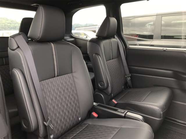 トヨタ ノア １．８ ハイブリッド Ｓ－Ｚ R6年 (東海) 99