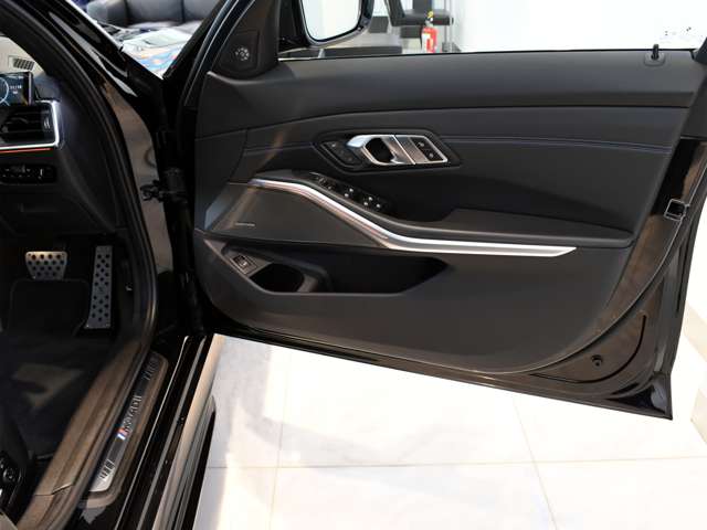 ＢＭＷ ３シリーズ Ｍ３４０Ｉ Ｘドライブ ４ＷＤ R2年 (関東) 99