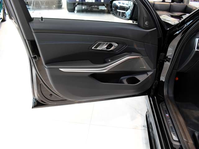 ＢＭＷ ３シリーズ Ｍ３４０Ｉ Ｘドライブ ４ＷＤ R2年 (関東) 99