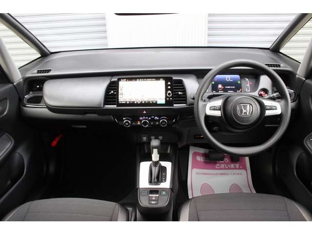 ホンダ フィット　ハイブリッド １．５ Ｅ：ＨＥＶ クロスター R6年 (関東) 99