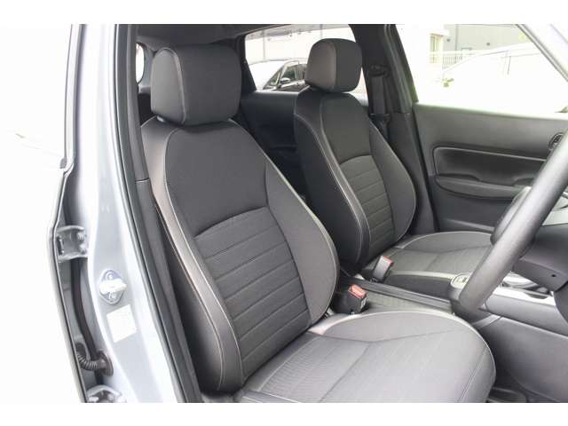 ホンダ フィット　ハイブリッド １．５ Ｅ：ＨＥＶ クロスター R6年 (関東) 99