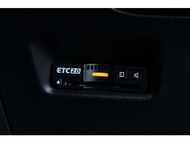 ホンダ フィット　ハイブリッド １．５ Ｅ：ＨＥＶ クロスター R6年 (関東) 99