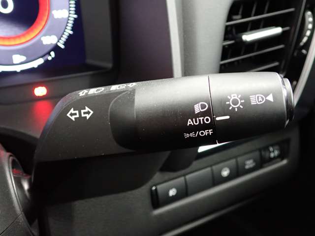 日産 エクストレイル １．５ Ｘ Ｅ－４ＯＲＣＥ ４ＷＤ R4年 (関東) 99