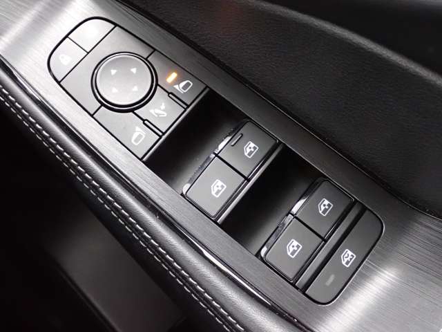 日産 エクストレイル １．５ Ｘ Ｅ－４ＯＲＣＥ ４ＷＤ R4年 (関東) 99