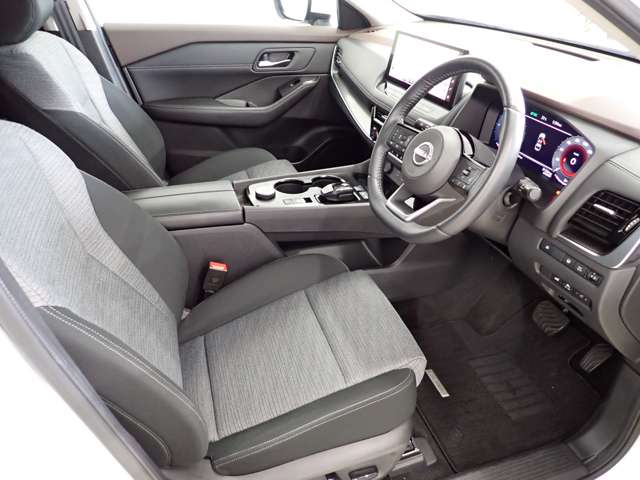 日産 エクストレイル １．５ Ｘ Ｅ－４ＯＲＣＥ ４ＷＤ R4年 (関東) 99