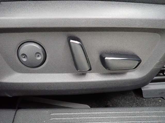 日産 エクストレイル １．５ Ｘ Ｅ－４ＯＲＣＥ ４ＷＤ R4年 (関東) 99